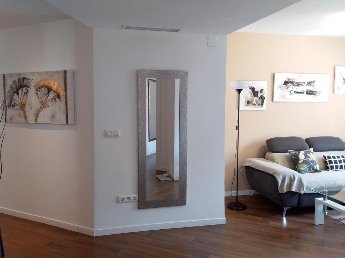 Apartamentos Sevilla บาเลนเซีย ภายนอก รูปภาพ