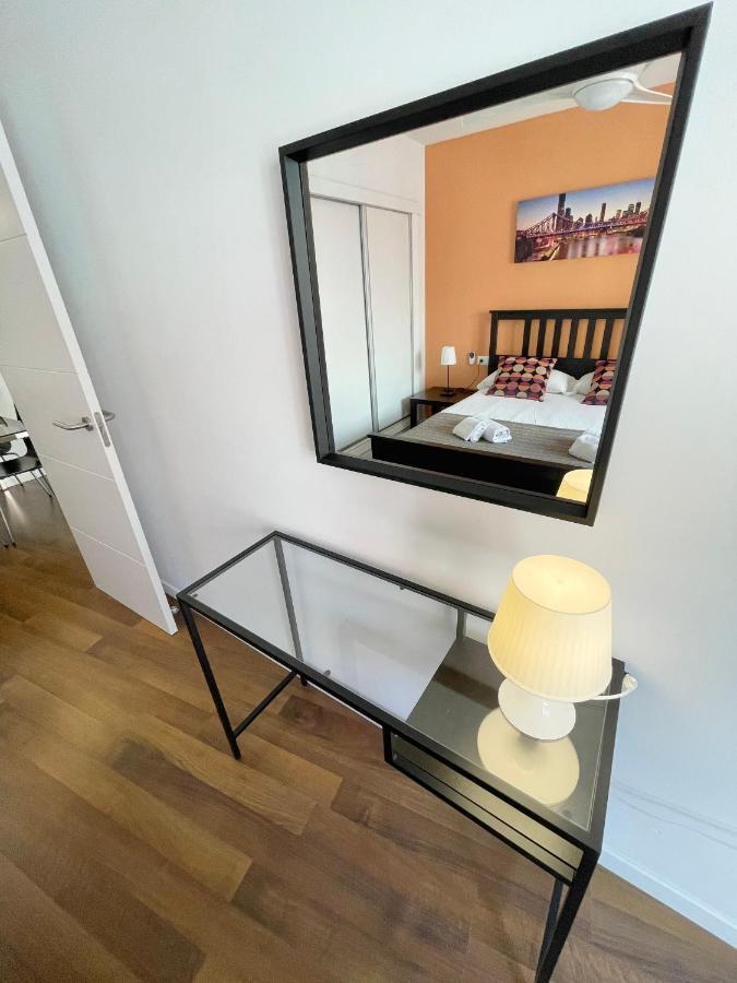 Apartamentos Sevilla บาเลนเซีย ภายนอก รูปภาพ